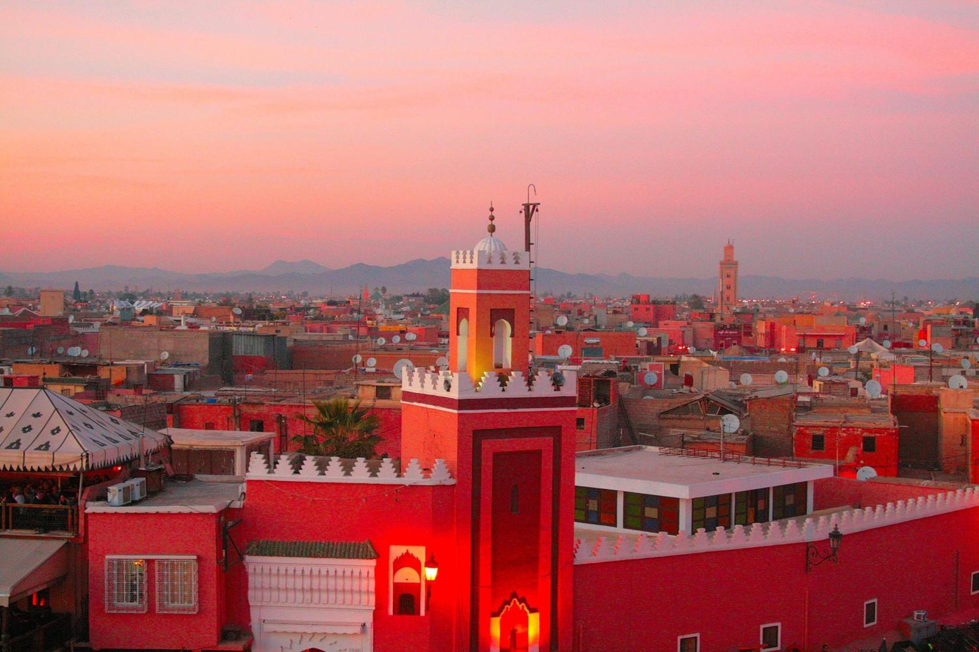 Luxury With Swiming Pool In The Center Of Gueliz Marrakech Appartamento